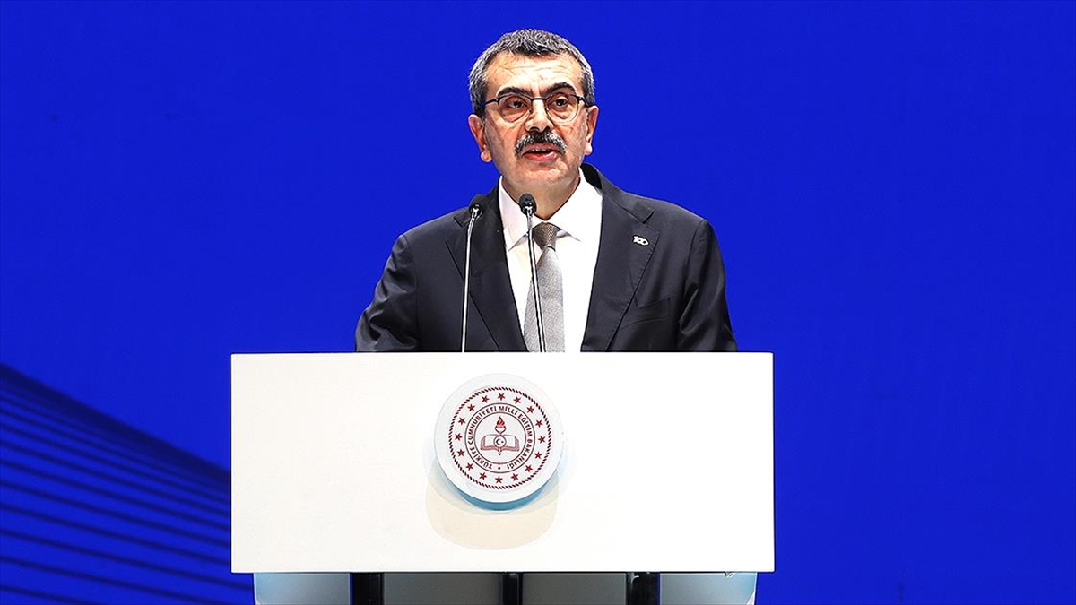 Milli Eğitim Bakanı Tekin'den Öğretmen Ataması Açıklaması