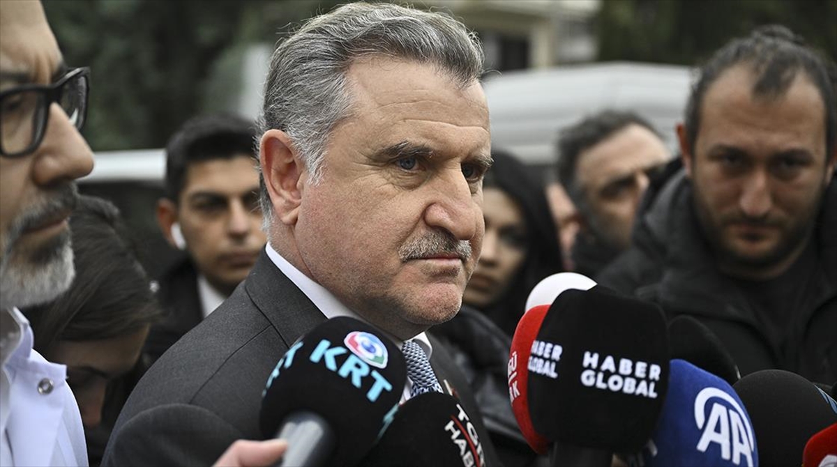 Bakan Bak: Hakemler Üzerindeki Baskıyı Azaltmak İçin Herkesin Üzerine Görev Düşüyor