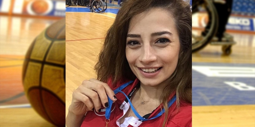 Hayallerinin Peşinden İtalya'ya Gidiyor