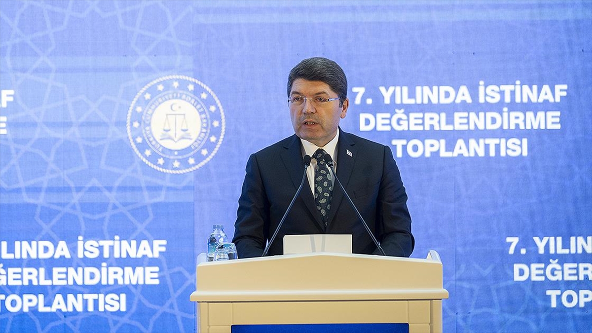 Bakan Tunç: Sporda Şiddet Yasası İle İlgili Taslak Çalışmamızı Gerçekleştireceğiz