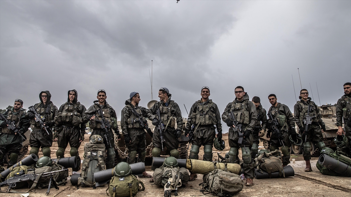 Fransız Milletvekili Portes'e Göre, Gazze'de Suç İşleyen Fransız Asıllı Askerler Adalete Hesap Vermeli