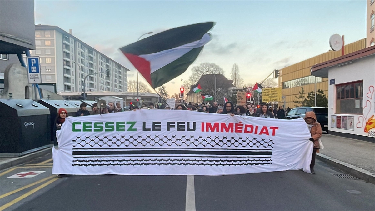 Cenevre'de Binlerce Kişi "gazze'de Acil Ve Kalıcı" Ateşkes Talebiyle Yürüdü