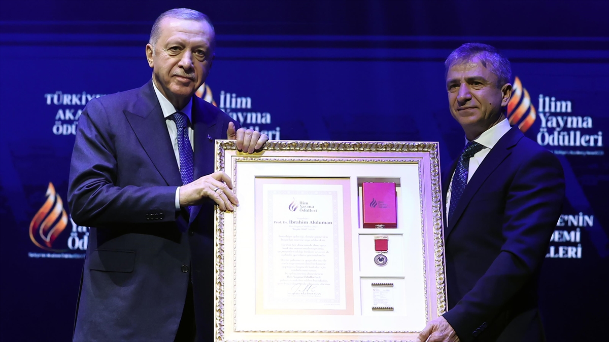 "ilim Yayma Ödülleri" Sahiplerini Buldu