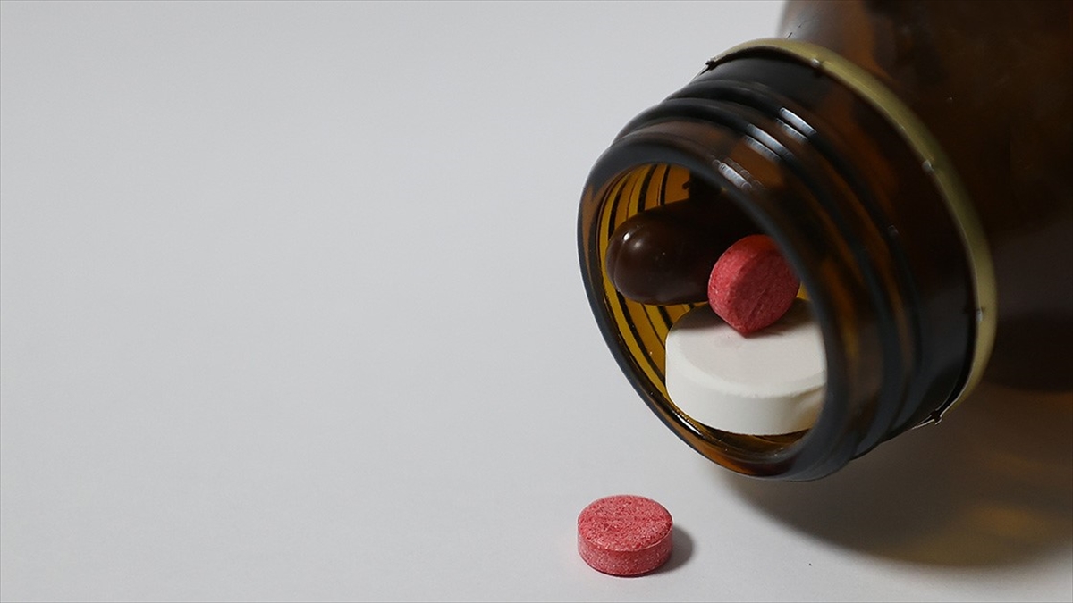 Beşeri Tıbbi Ürünlerin Fiyatlandırılmasında Avro Kuru Yüzde 25 Artırıldı