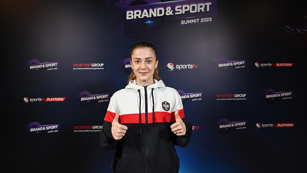 Milli Tekvandocu Merve, Gözünü Paris 2024 Olimpiyat Oyunları'na Dikti