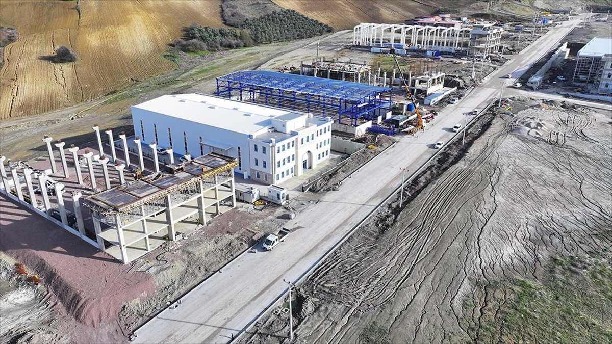 Yalova Makine İhtisas Osb'de Fabrikalar Yükseliyor
