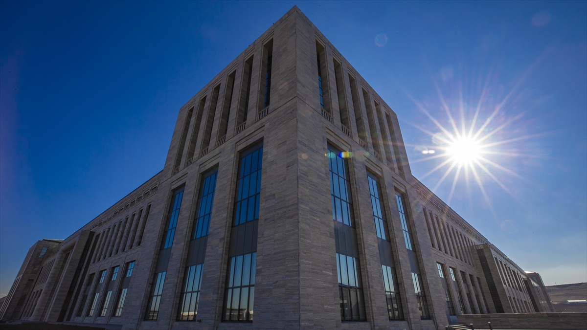 Mit Gençlerin Yeni Kariyer Umudu Oldu