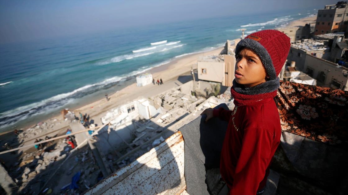 Filistin Kökenli İlk İngiliz Milletvekili Moran: Hükümet Acilen Ateşkes Talep Edecek Mi?