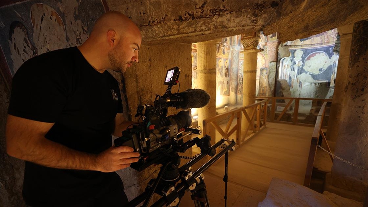 Nüfusunun 2 Bin Katı Turist Alan Göreme İngiliz Belgeselcileri Ağırlıyor