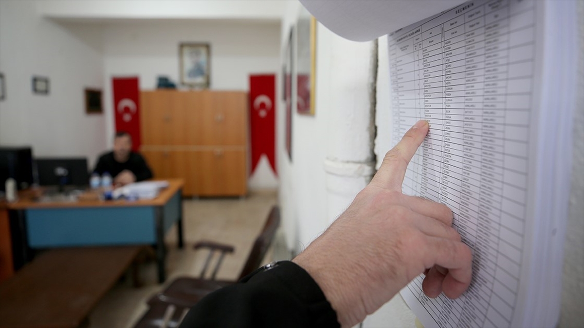 Yurt İçi Seçmen Kütüğü 4 Ocak'ta Askıya Çıkacak