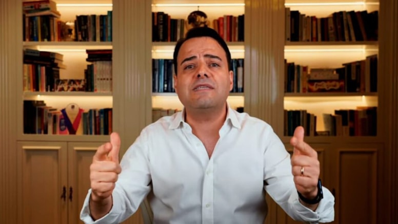 Prof. Dr. Özgür Demirtaş’tan Nureddin Nebati’ye: Hâlâ konuşuyorsunuz, inanılmaz