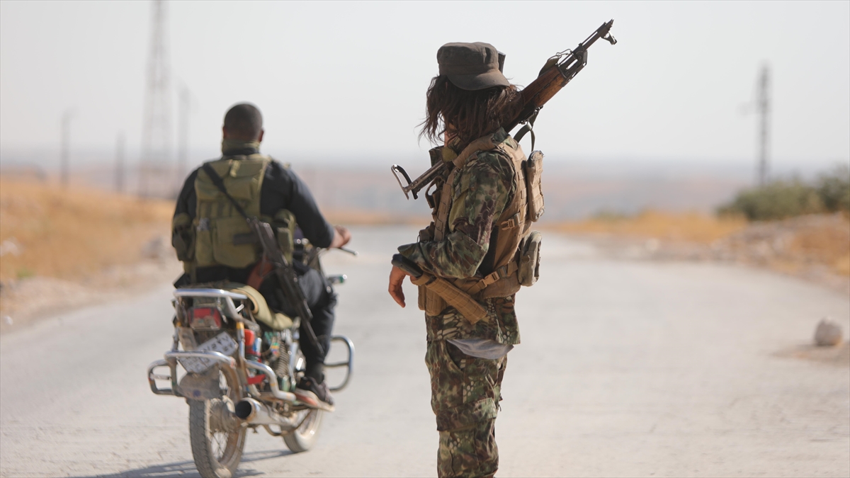 Bm: Bölgesel Çatışmaların Yayılma Tehlikesi Suriye'de Yangını Körüklüyor