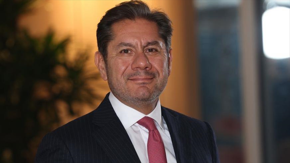 Akbank Genel Müdürü Gür 2024'te De İstikrar Kazandırıcı Adımların Devamını Bekliyor