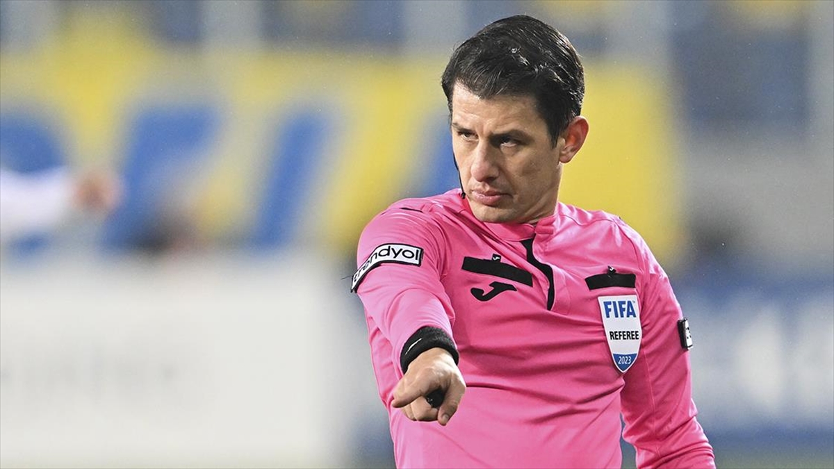 Fıfa Kulüpler Dünya Kupası Hakemlerinden Halil Umut Meler'e Destek Mesajı