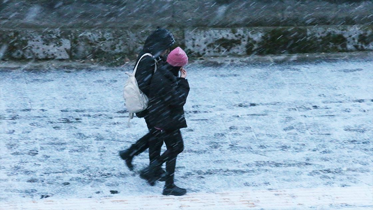 Meteoroloji’den yoğun kar ve sağanak uyarısı!