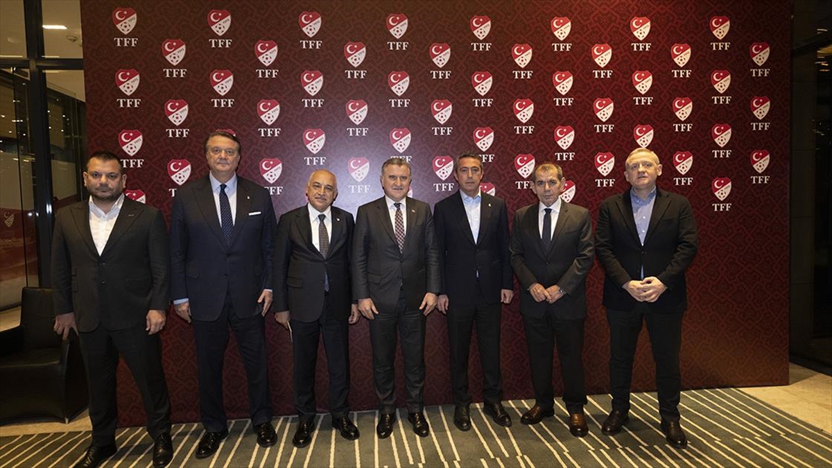 TFF Ve Kulüpler Birliği Vakfı Bir Araya Geldi