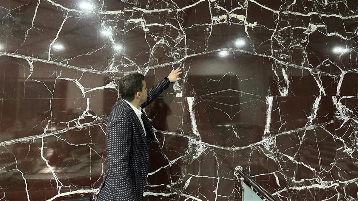 Dubai'de Lüks Villalarda Elazığ Vişne Mermeri Kullanılacak