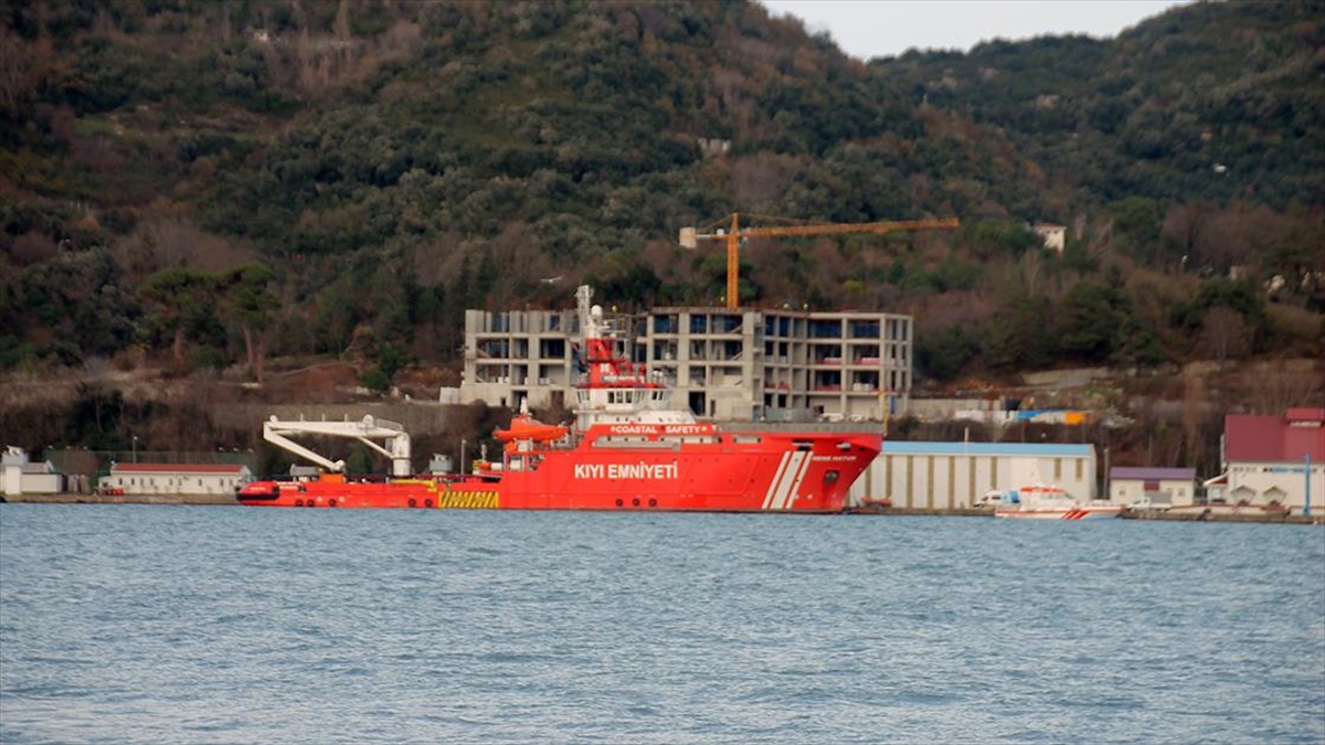 Zonguldak'ta Batan Geminin Kayıp Personeli 35 Gündür Aranıyor