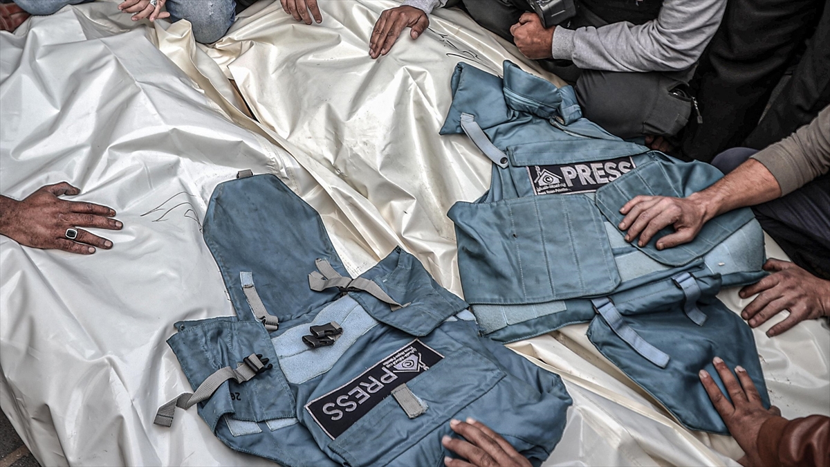 İsrail'in Gazze'deki Saldırılarında Öldürülen Gazetecilerin Sayısı 100'e Çıktı