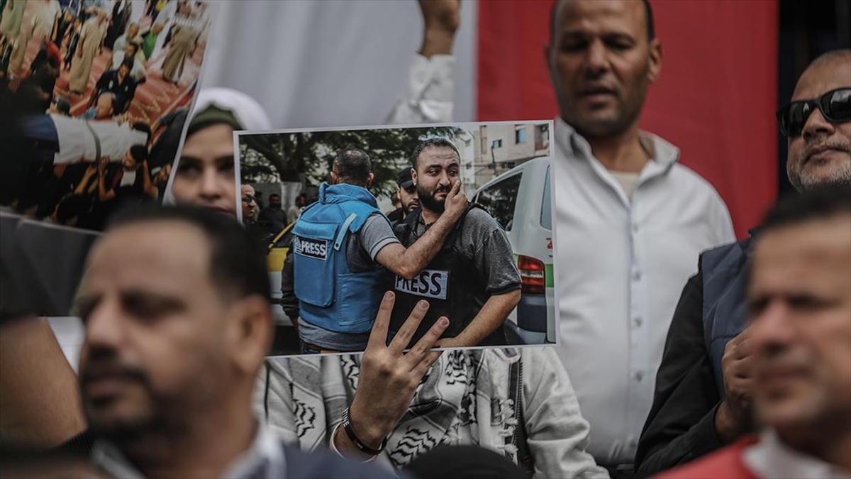 İsrailin Gazze'deki Saldırılarında Öldürülen Gazetecilerin Sayısı 101'e Yükseldi
