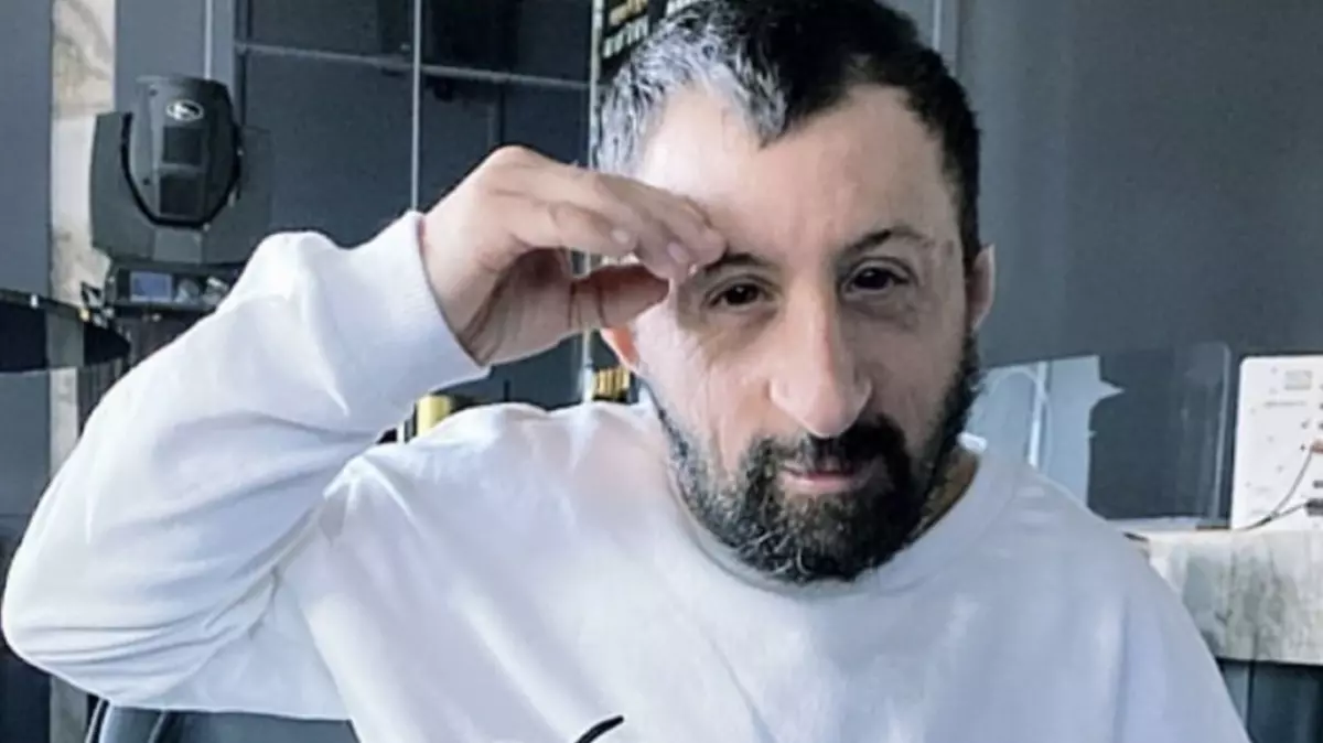 Köksal Baba'yı yaktılar