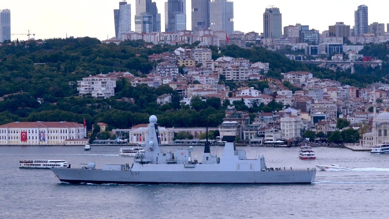 İngiliz Mayın Gemisi tartışması: Montrö kurtardı... MSB'den tarafsızlık çıkışı