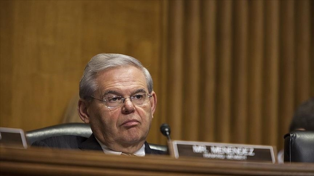 Beyaz Saray'a Göre Senatör Menendez'e Yönelik Suçlamalar "çok Ciddi"