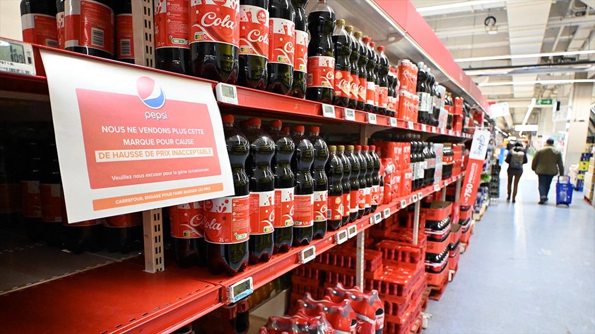 Fransız Market Zinciri, Fahiş Zam Yapan Firmanın Ürünlerini Raflardan Kaldırdı