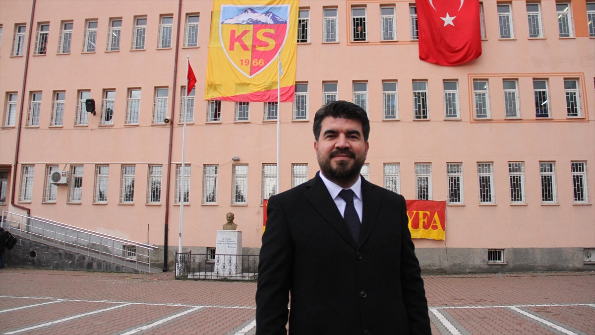 Kayserispor, Sivasspor'u Yenerek Yeniden Çıkışa Geçmek İstiyor