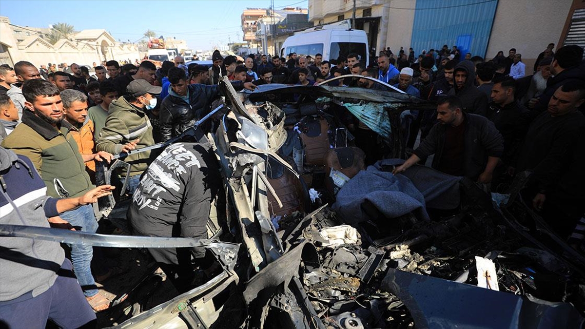 Hamas: İşgalci İsrail’in Gazeteci Dahduh İle Süreyya'yı Öldürmesi Savaş Suçudur