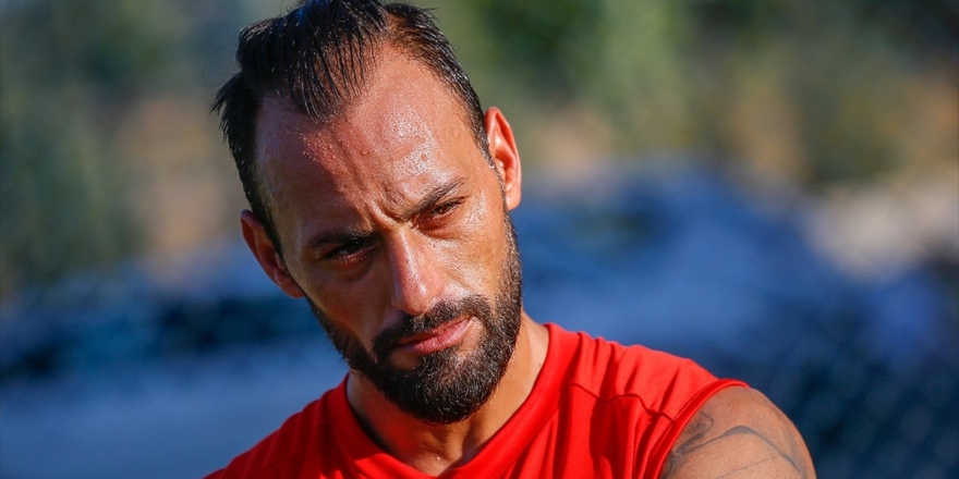 Göztepe'nin Kalecisi Beto: Süper Lig, Mücadeleci, Çok Zor Ve İyi Bir Lig