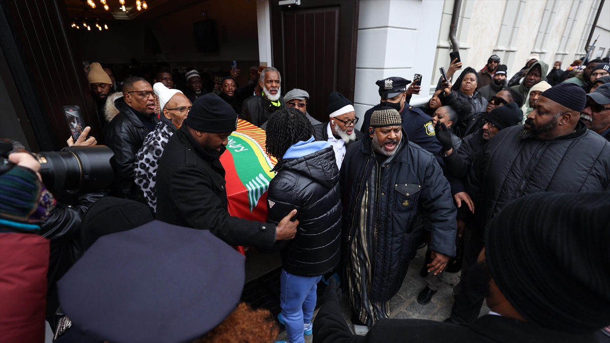 Abd'de Müslümanlar, Öldürülen İmamın Katilinin Bulunmasını İstedi