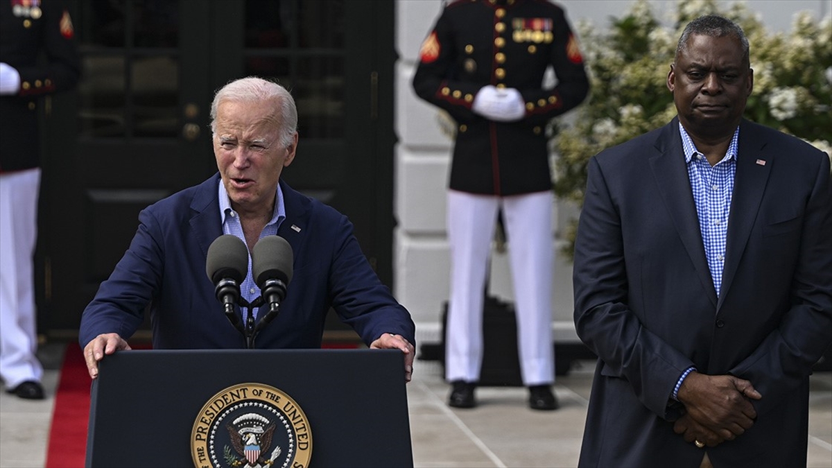 Abd Başkanı Biden, Savunma Bakanı Austin'in Prostat Kanseri Olduğunu Yeni Öğrenmiş