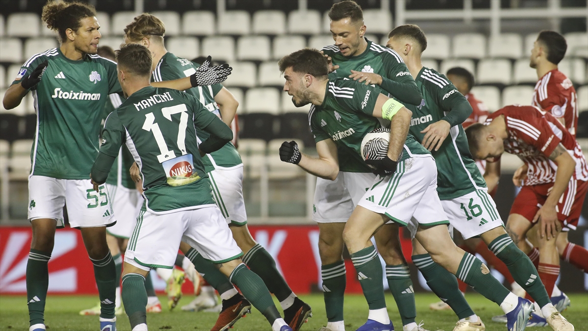 Fatih Terim'in Çalıştırdığı Panathinaikos, Kupada Olympiakos İle Berabere Kaldı