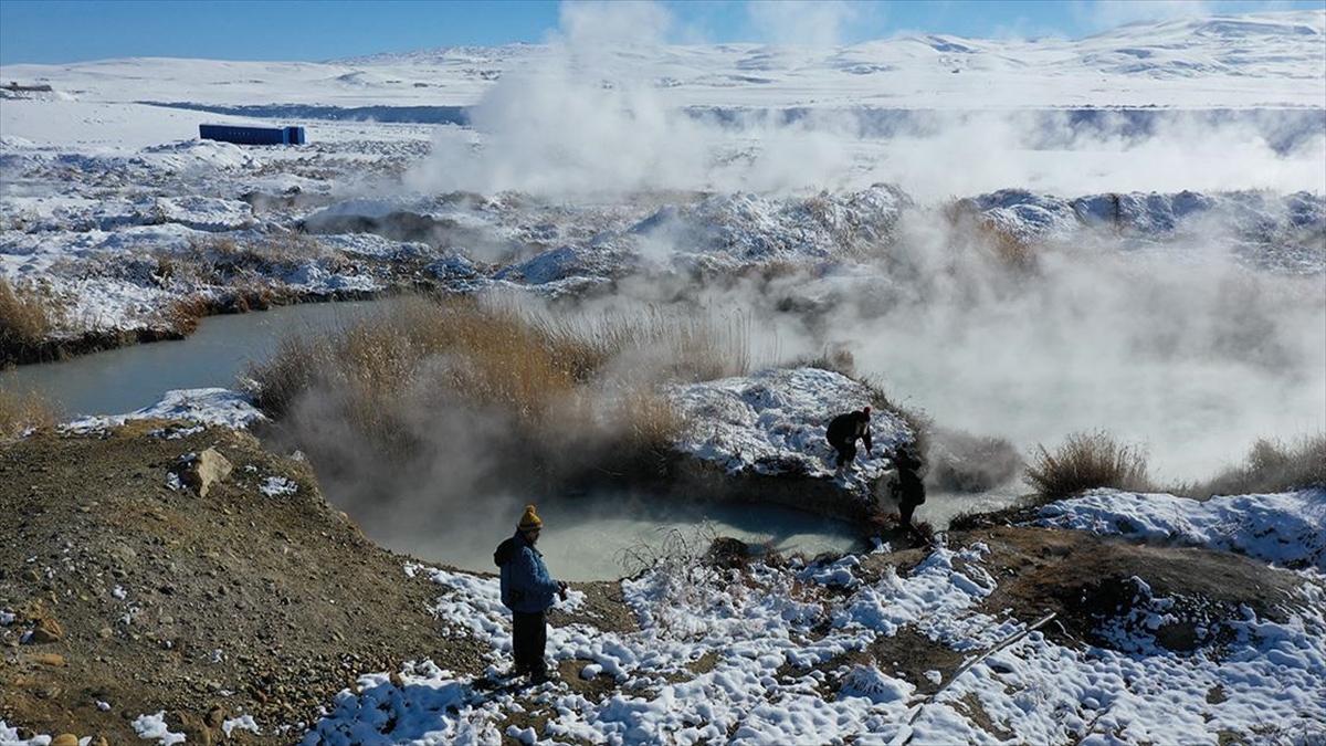 Ağrı'nın Tarihi Ve Doğal Güzellikleri Kışın Da Fotoğraf Tutkunlarını Ağırlıyor