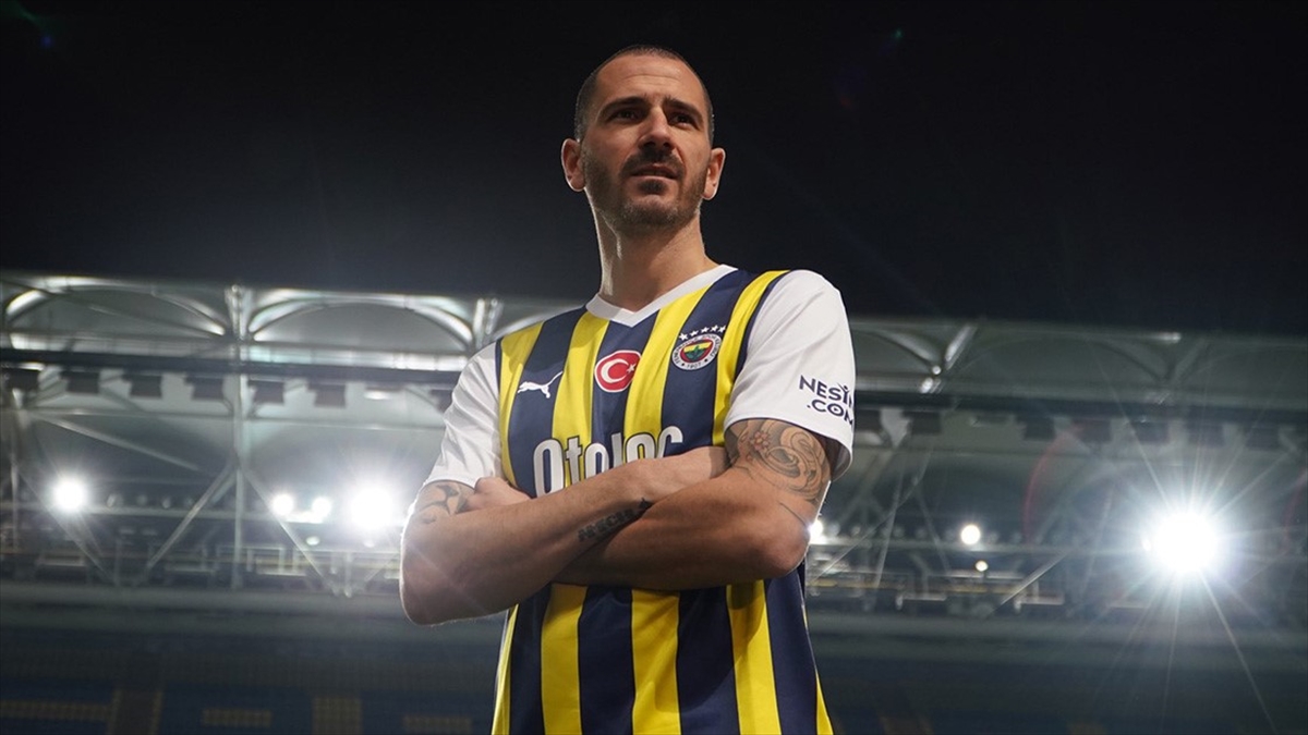 Fenerbahçe, İtalyan Futbolcu Bonucci'yi Kadrosuna Kattı