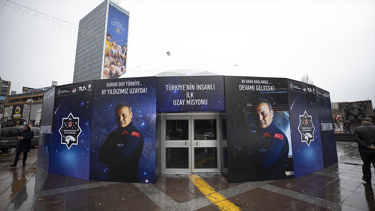 İlk Türk Astronot Alper Gezeravcı Uzayda 13 Bilimsel Deney Yapacak
