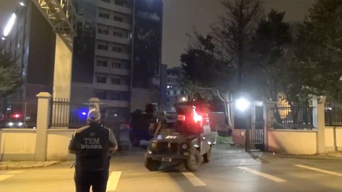 Fetö'ye Yönelik Kıskaç-4 Operasyonlarında 32 Şüpheli Yakalandı