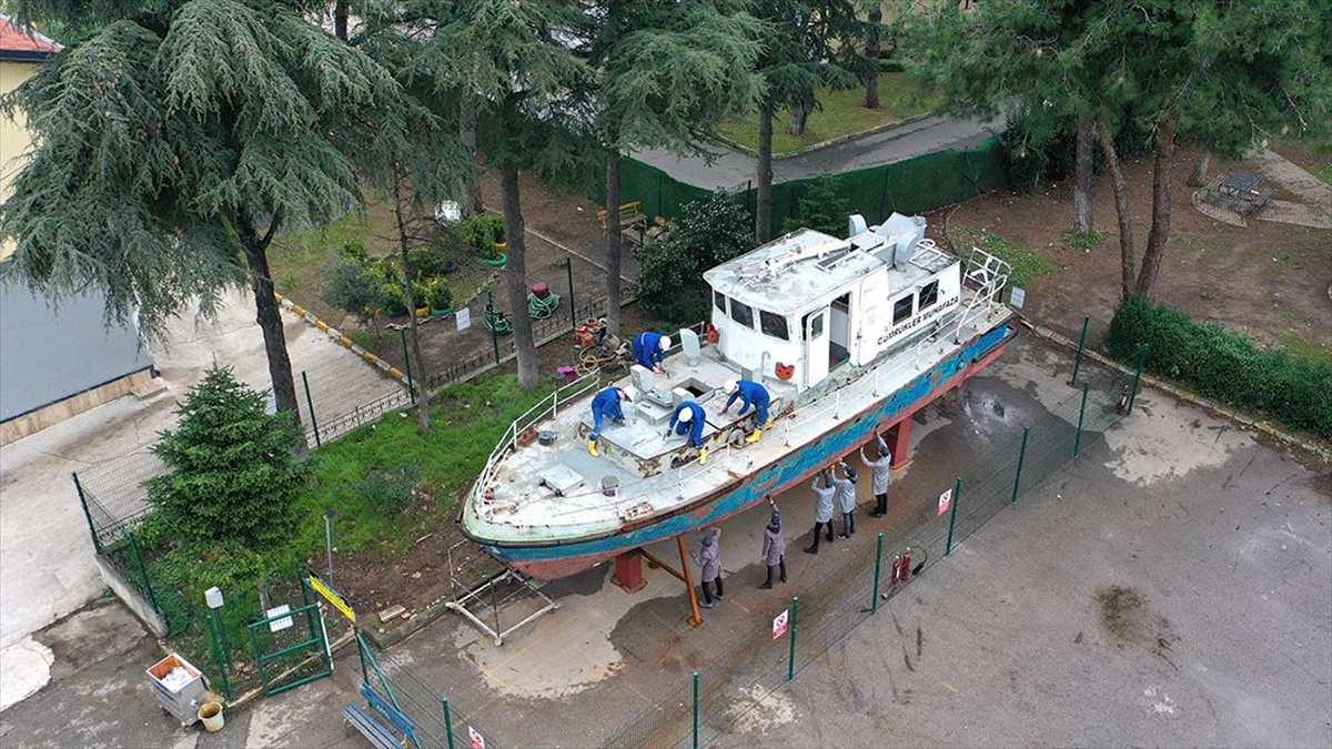 Denizdeki Görevini Tamamlayan Gümrük Muhafaza Botu Öğrencilere Derslik Oldu
