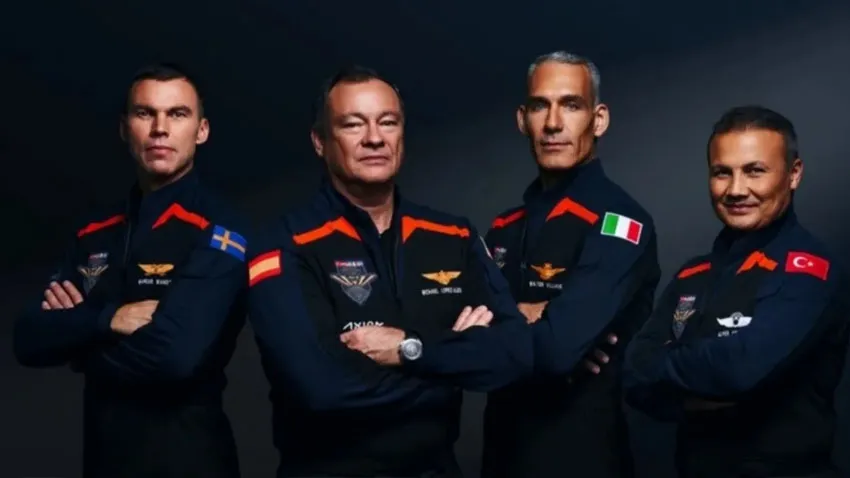 Türkiye’nin ilk uzay yolculuğu ertelendi!