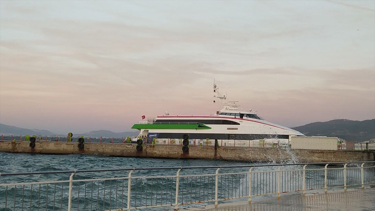 Bursa Deniz Otobüslerinin Seferlerinden 6'sı İptal Edildi