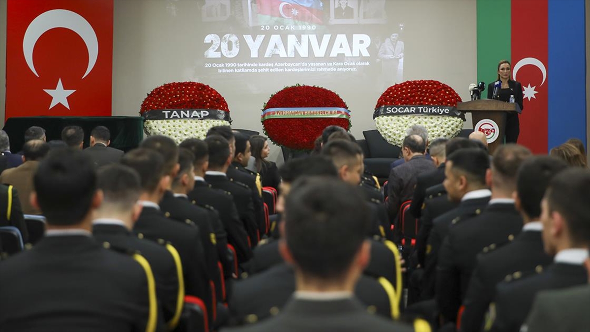 Ankara'da Azerbaycan'ın "kanlı Ocak" Şehitlerini Anmak İçin Tören Düzenlendi