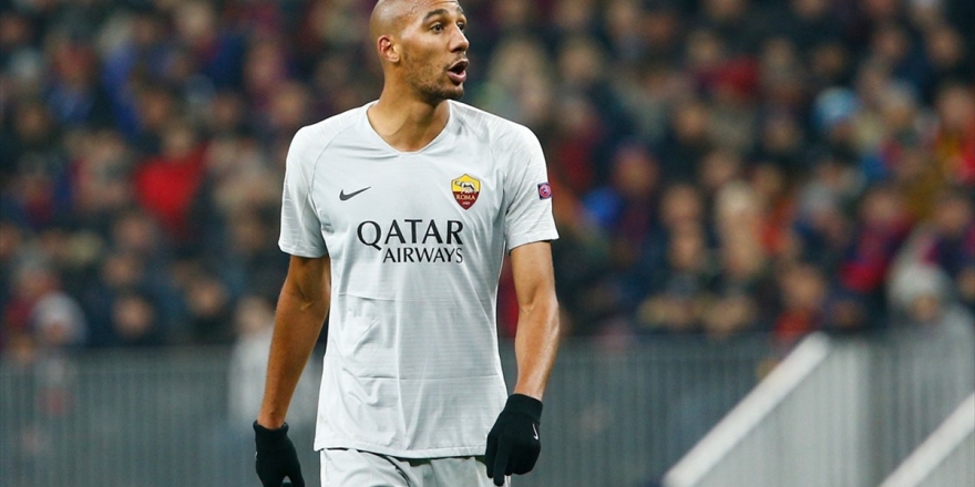 Steven Nzonzi İstanbul'da