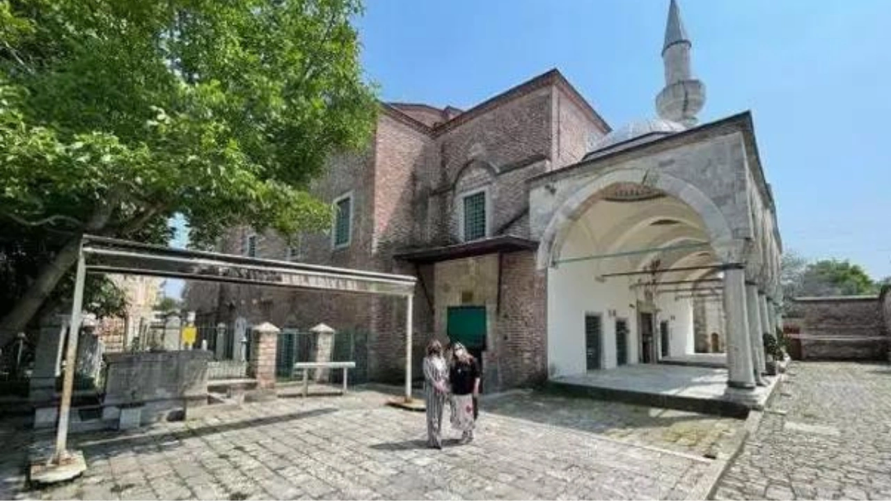 Padişah başını kesmişti! Torunlarına 226 milyon lira miras kaldı