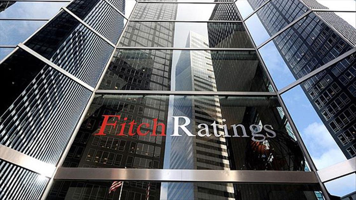 Fitch'ten Merkez Bankalarının 2024'teki Faiz İndirimlerinin Sert Olmayacağı Öngörüsü