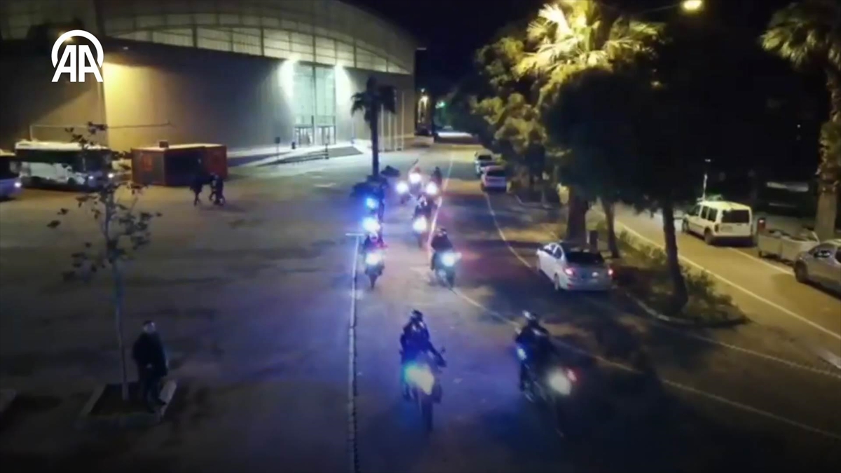 Kalkan-9 Operasyonu'nda 11 Göçmen Kaçakçısı Ve 92 Düzensiz Göçmen Yakalandı