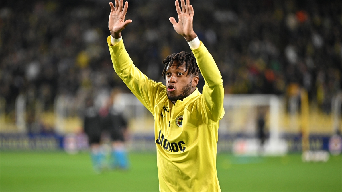 Fenerbahçeli Futbolcu Fred, Sakatlığı Nedeniyle En Az Bir Ay Sahalardan Uzak Kalacak