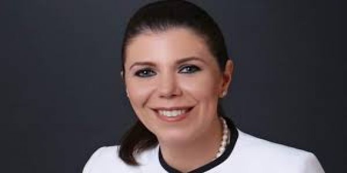 Pelin Gündeş'ten 'Kaymakamımızı kutluyorum' çıkışı