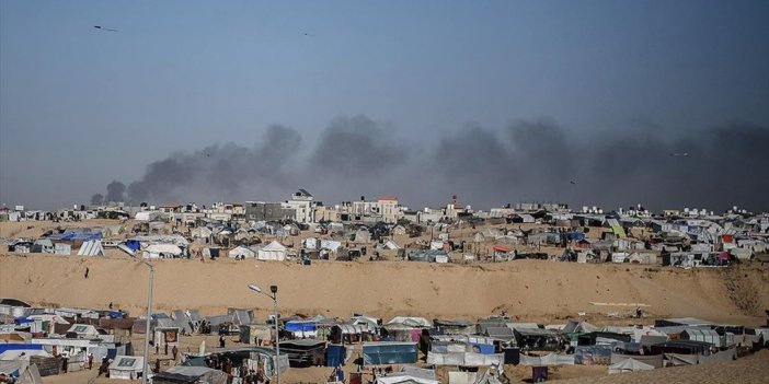 İsrail Saldırıları Nedeniyle Binlerce Filistinli, Han Yunus'tan Refah Bölgesine Göç Ediyor