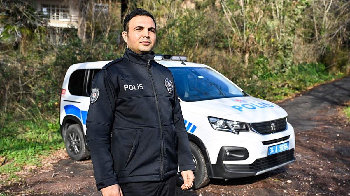 Polis Memuru, Senaryosunu Otobüslerde Yazdığı Filmle Uluslararası Başarı Kazandı